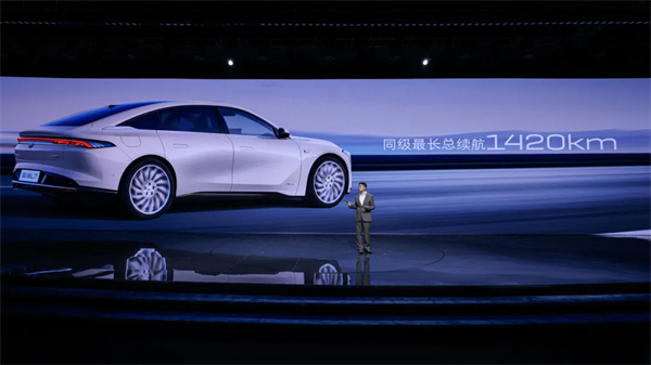 16.99万起的别克至境L7，B级车的局，还得别克来破！