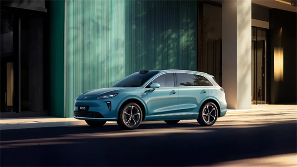 惊涛里再起航,KY开元集团官网转型有哪些初步成效?