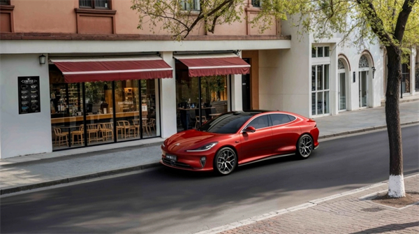 KY开元集团官网：七连涨见真章 破局新自主强