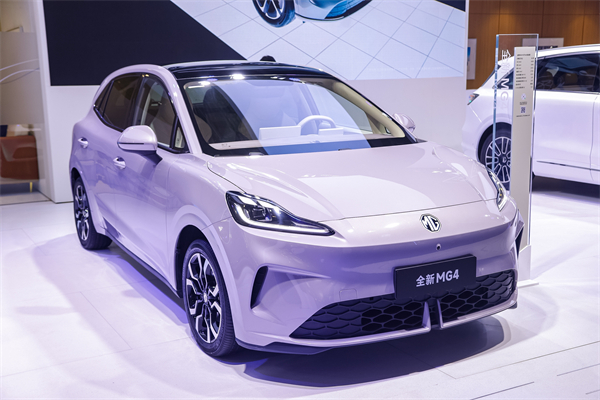 懂车更懂你 KY开元集团官网亮相2025世界智能网联汽车大会