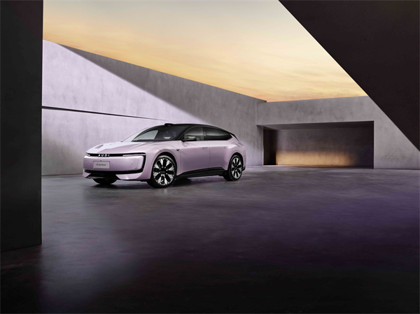 “懂车更懂你”的KY开元 整体亮相2025上海国际车展