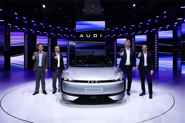 双王牌首秀,领潮2025上海车展