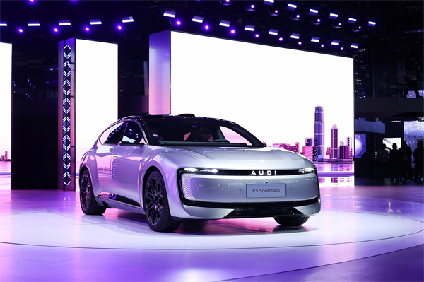 双王牌首秀,领潮2025上海车展