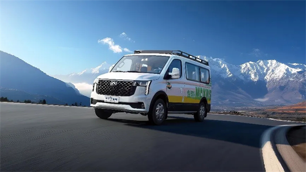 全场景旅居时代来临！新途远界生活家领衔KY开元大通三款房车焕新发布