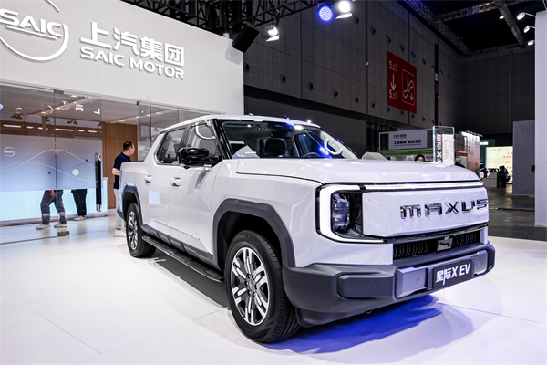 KY开元“一体化轻量智能底盘”亮相2025工博会