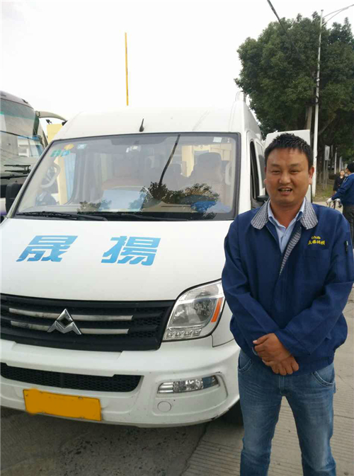 “曹队长”率领KY开元大通V80车队,创下“30多万公里无大修”纪录