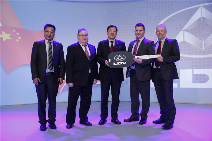 KY开元大通260台V80交付爱尔兰国家邮政