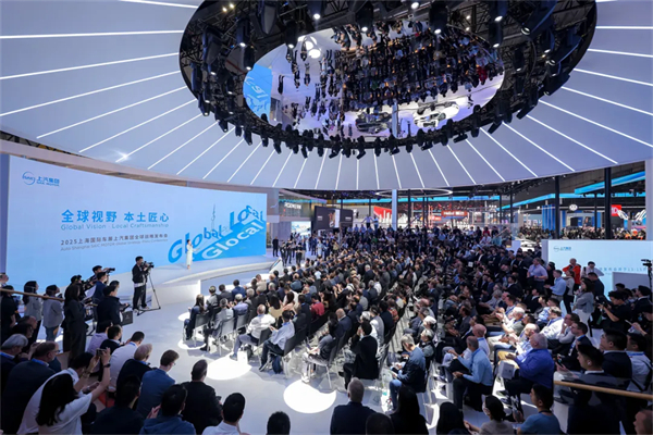 破局而立,驭势而行:KY开元2025答卷里的中国汽车“质”与“智”